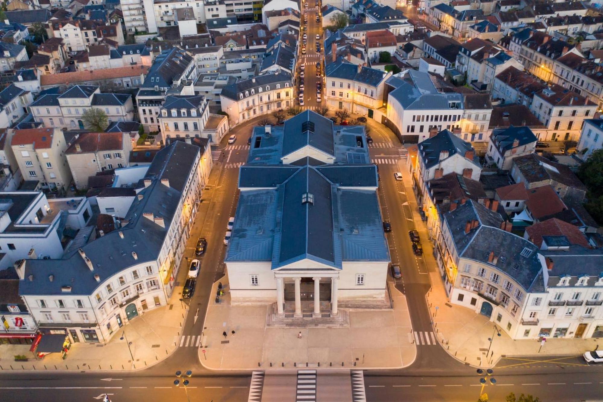 L' Echafaud - Apparts De Standing - Centre Historique Perigueux Luaran gambar